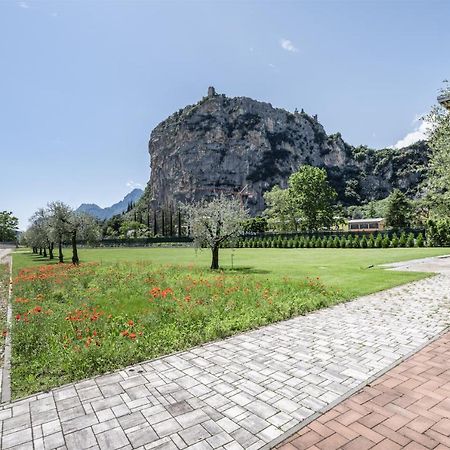 Casa Flavia, Mountains & River Arco Exterior foto
